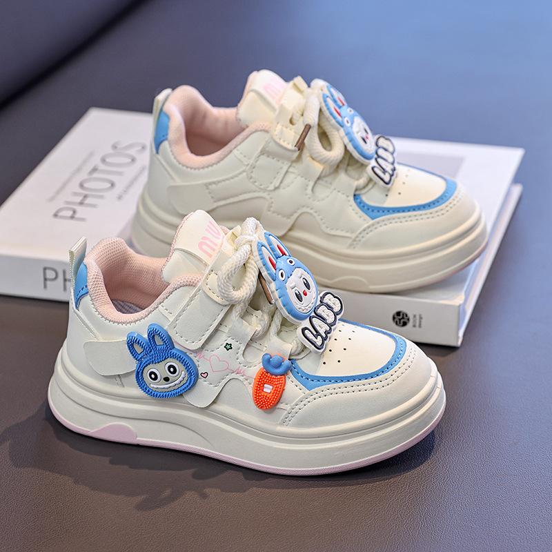 Girls' sports shoes 2025 new autumn boys' board shoes children's fashion cartoon casual shoes student white shoes tide