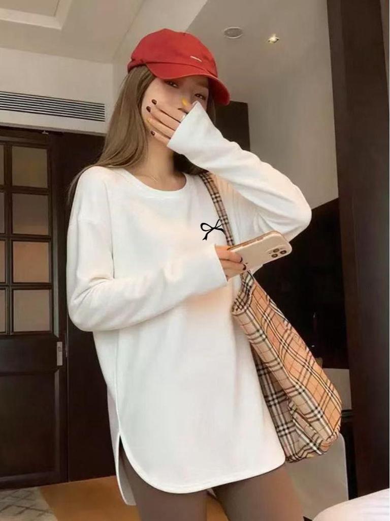 Women's Mid-Length White Thermal Fleece Base Layer Shirt - Long Sleeve, High-End Feel, Autumn/Winter, Printed Design, Buttocks-Covering.
