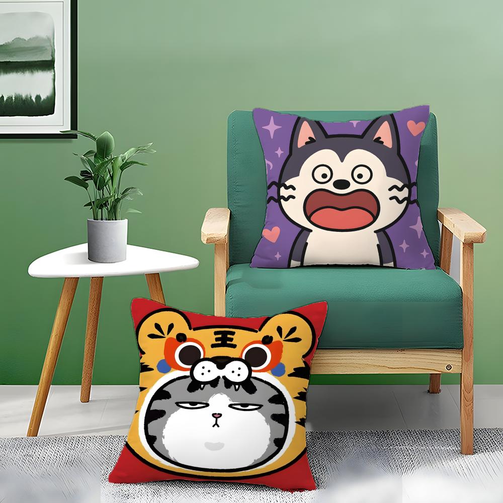 Surprised Cat Funny Party Pattern Pillow Case Double-Sided Plush Sofa Cushion Covers Organic Breathable Invisible Zipper