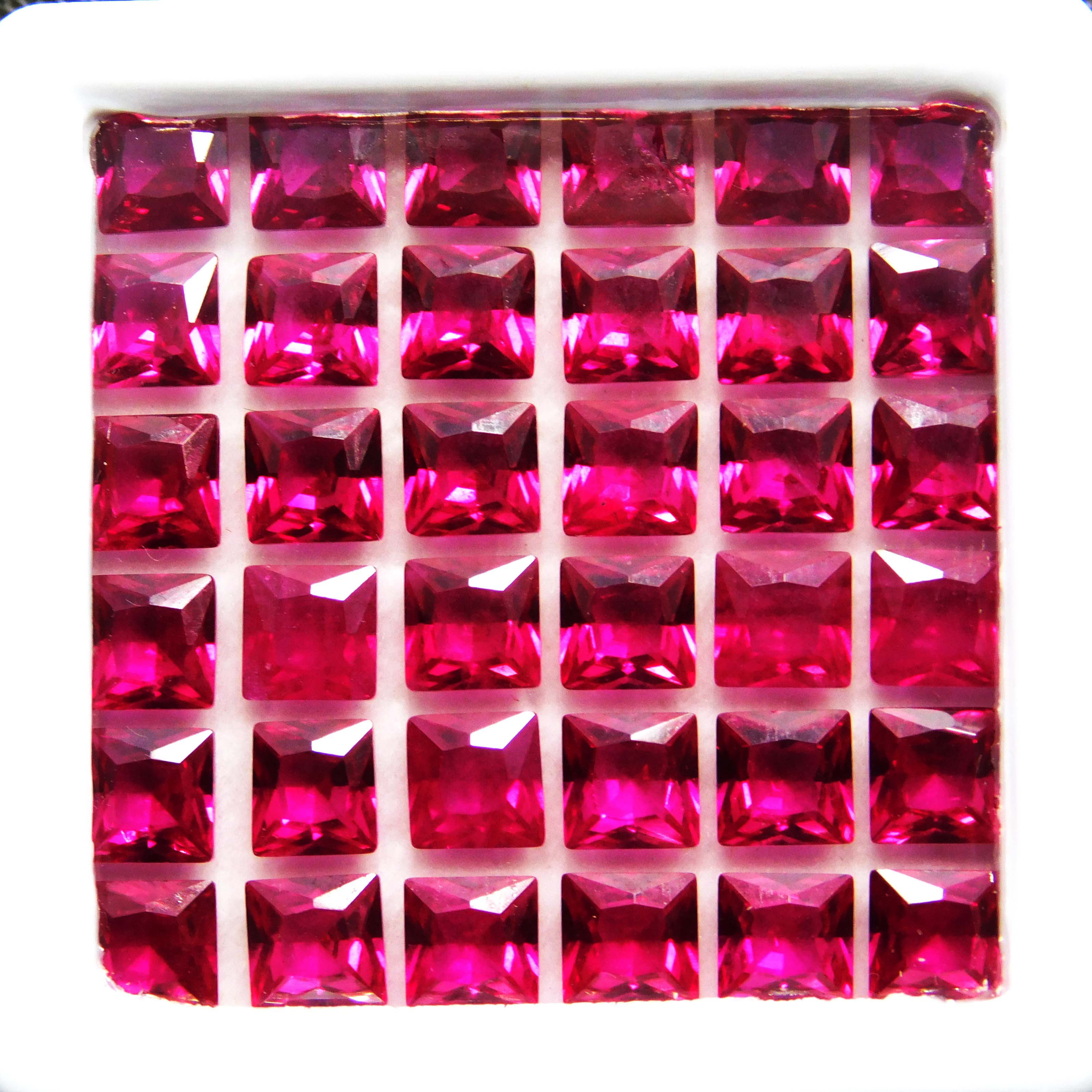 

20 Pcs Lot Natural Red Ruby Square Cut 5x5mm Certified Loose Gemstones 5 mm each approx червоний