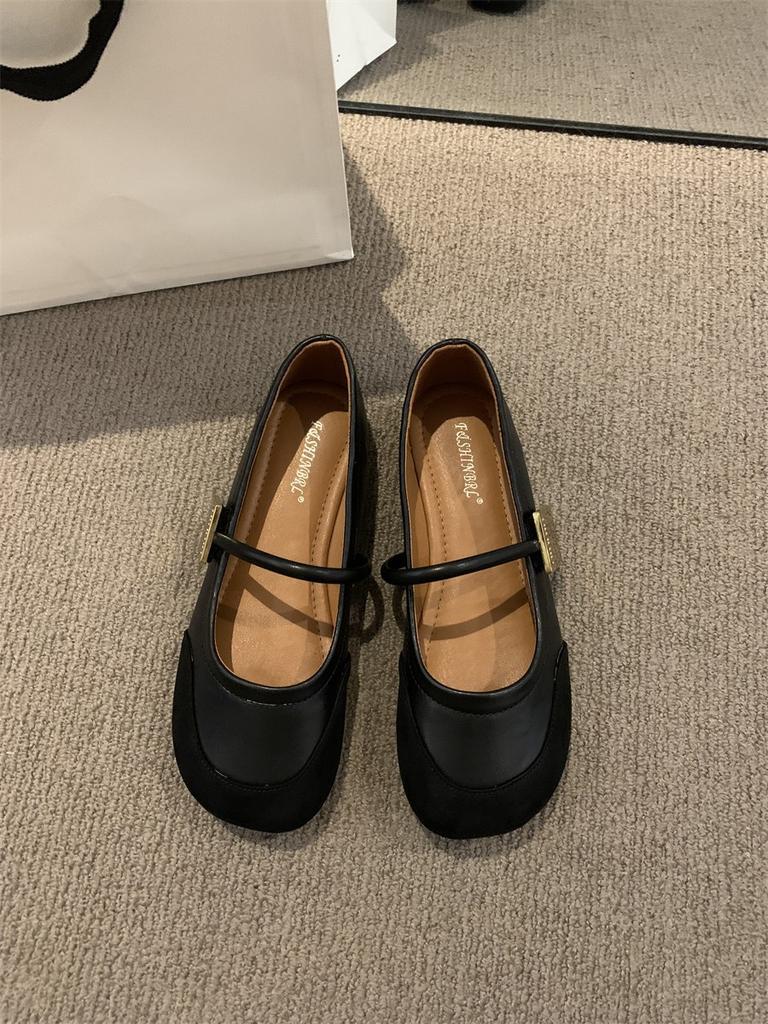 Red Mary Jane Shoes Women's Shoes Spring 2025 New Round Head Soft Sole Soft Surface Word with Shallow Mouth French Single Shoes