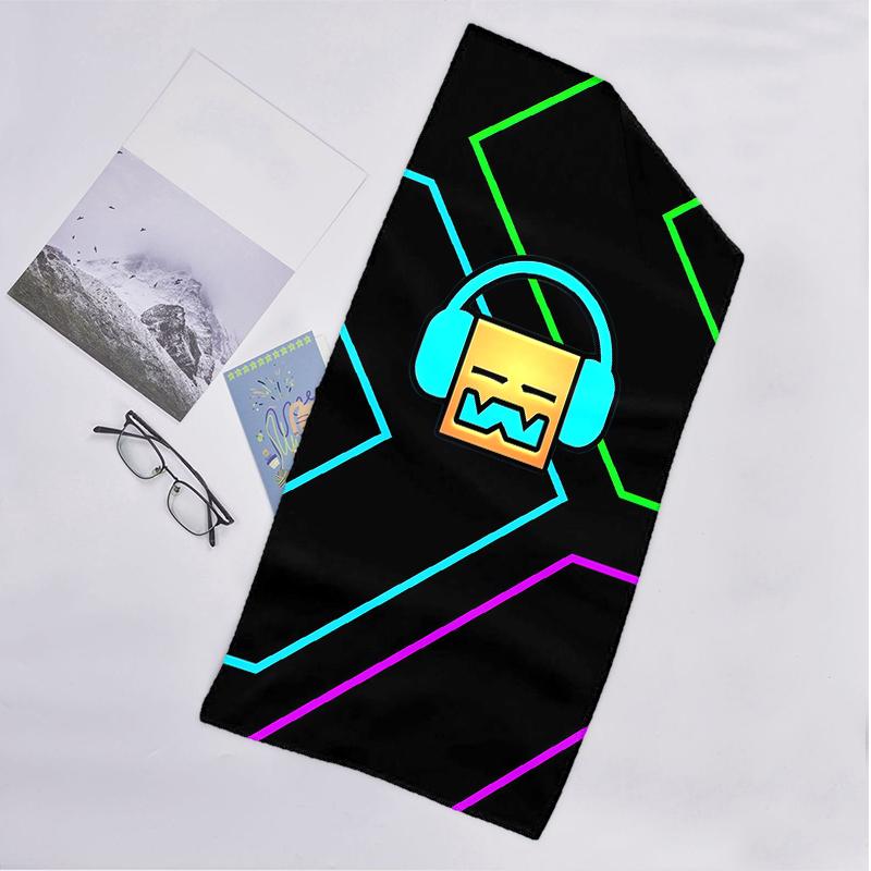 Geometry Dash Módní osuška: Ideální pro letní dobrodružství Měkké, savé a rychle schnoucí vhodné pro plavání a koupání