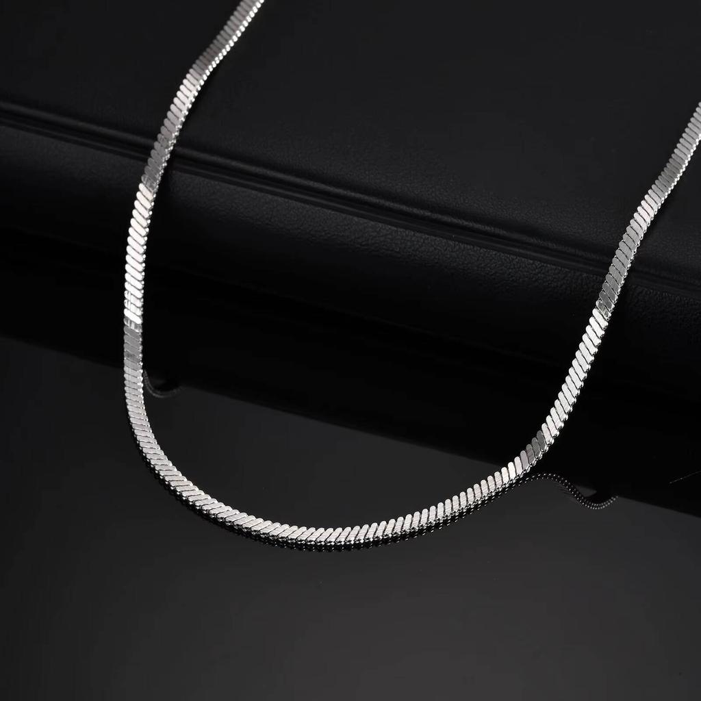Vnox Width 3mm Flat Snake Silver Color Necklace for Men, Stainless Steel Vintage Blade Chain Collar, Hiphop Casual Jewelry Gifts
