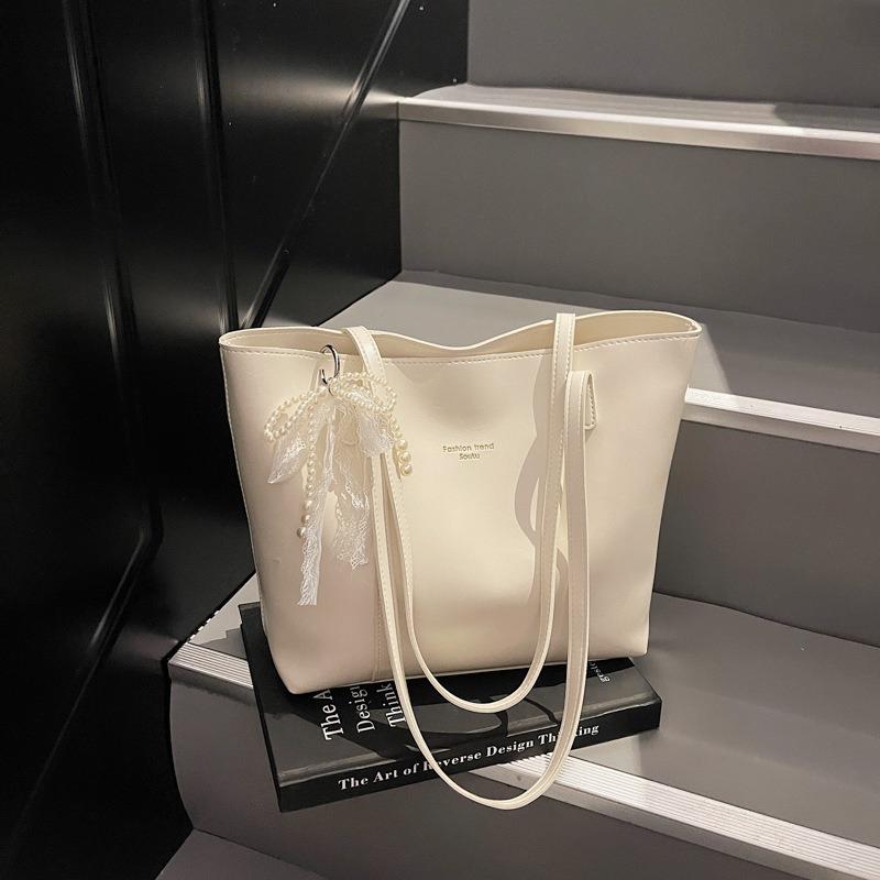 New Retro Versatile Shoulder Bag Large-capacity Tote Bag Women's Class Student Commuter Bag Casual Handbag