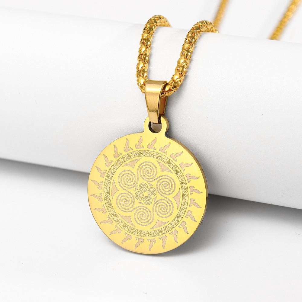 Celtic Sun Celtic Spiral Spin Pattern Pendant Necklace