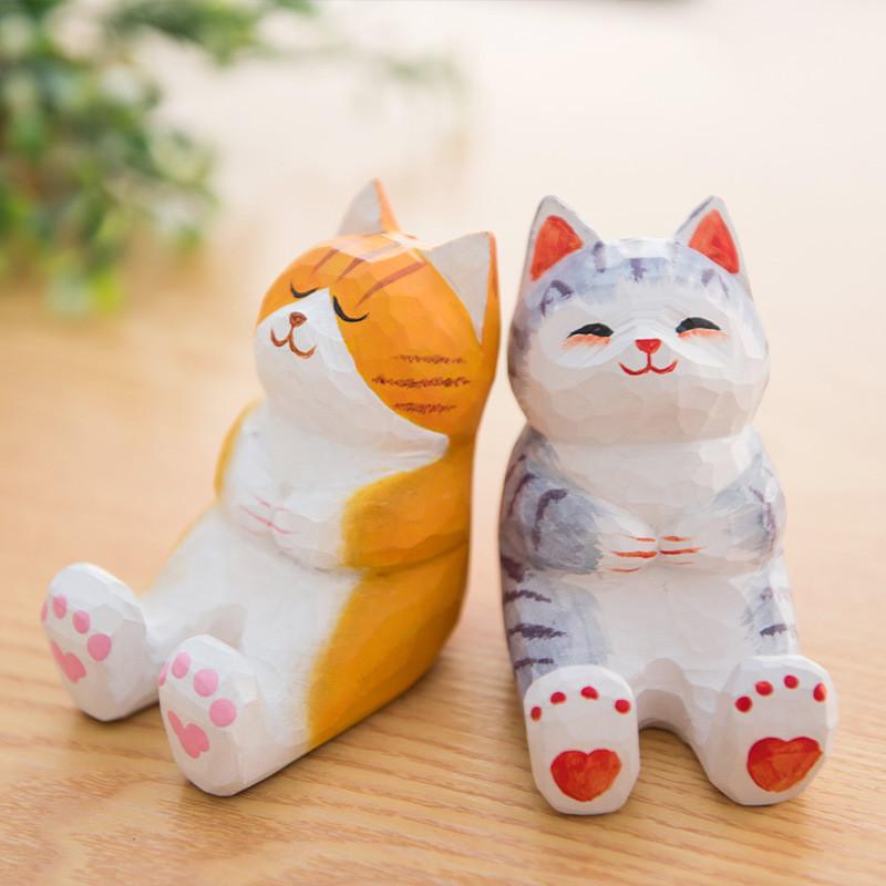 Wooden Cat Phone Stand With Cute Animal Design For Office Desk And Car Decor