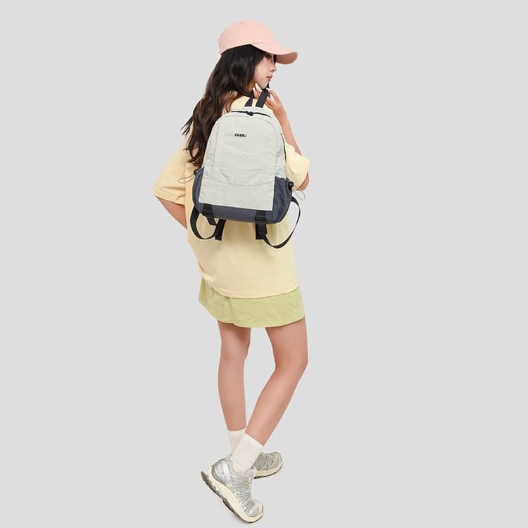 Color-blocking contrasting light backpack women