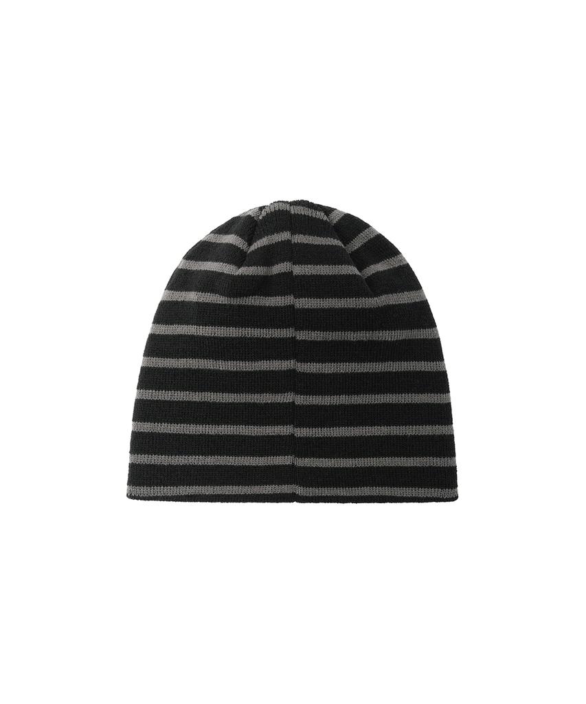 Opeunyadeu(Owai) Stripe Metal Beanie - Black