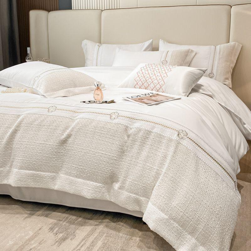 Four Seasons Universal Bedding Light Luxury Small Fragrance High-end Embroidery Thickened Matted Four-piece Sheet Luxury Bedding
