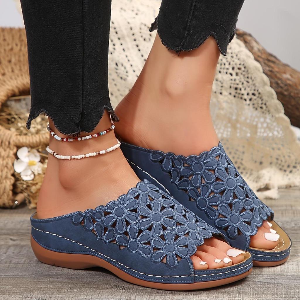 Ladies' Flower Hollowed Out Sliding Shoes, Solid Color Open Toe Soft Soled Wedge Shoes, Casual Summer Sliding Sandals