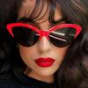 New Female Cat Eye Sunglasses Designer Luxury Vrand Red Cateye Glasses For Women Vintage Gradient Ladies Eyewear