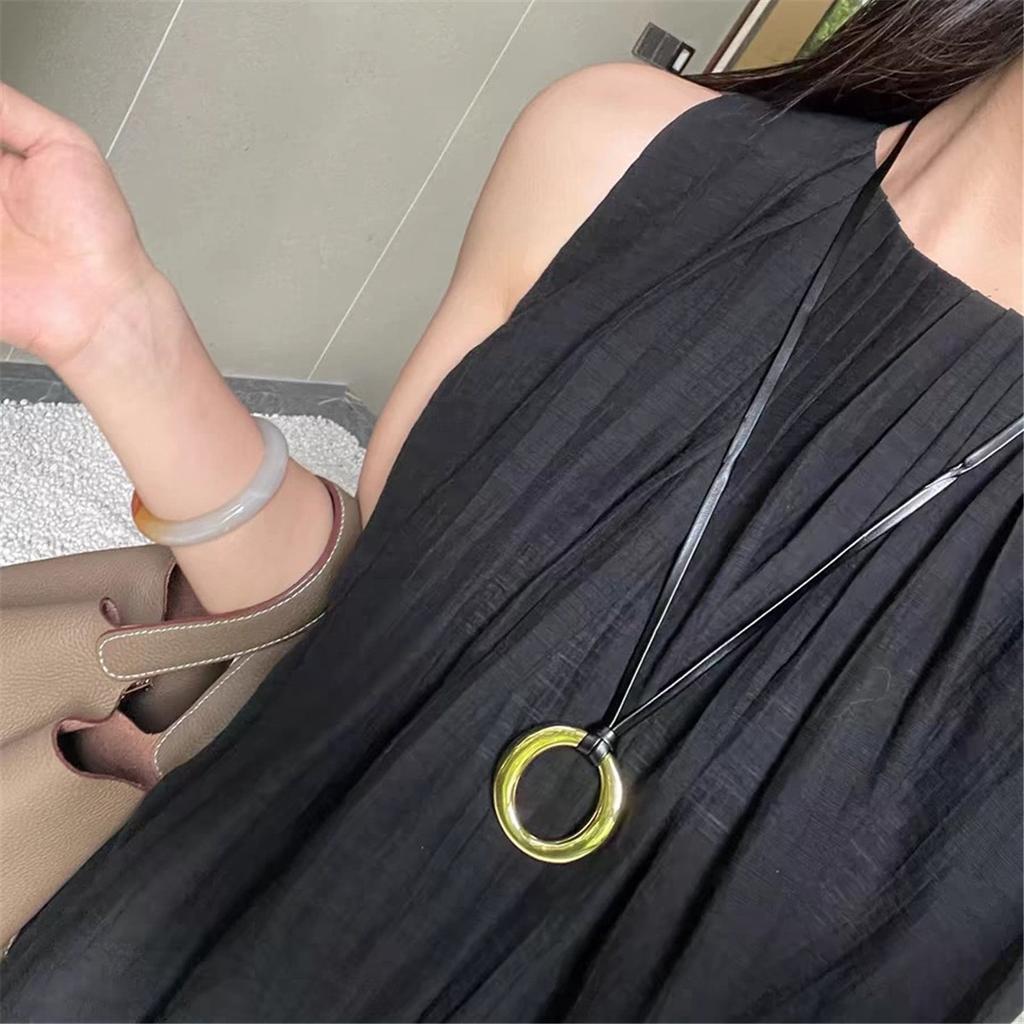 Tooxika Simple Light Luxury Design O-ring Pendant Necklace Leather Cord Adjustable Long Jumper Chain Women