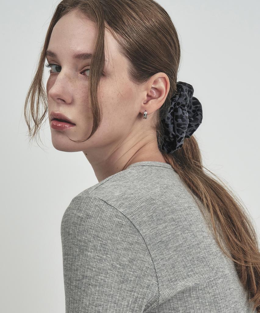 Attica Raw Modern Leo Scrunchie (Select 1 Of 2) / Hte002 Htg002