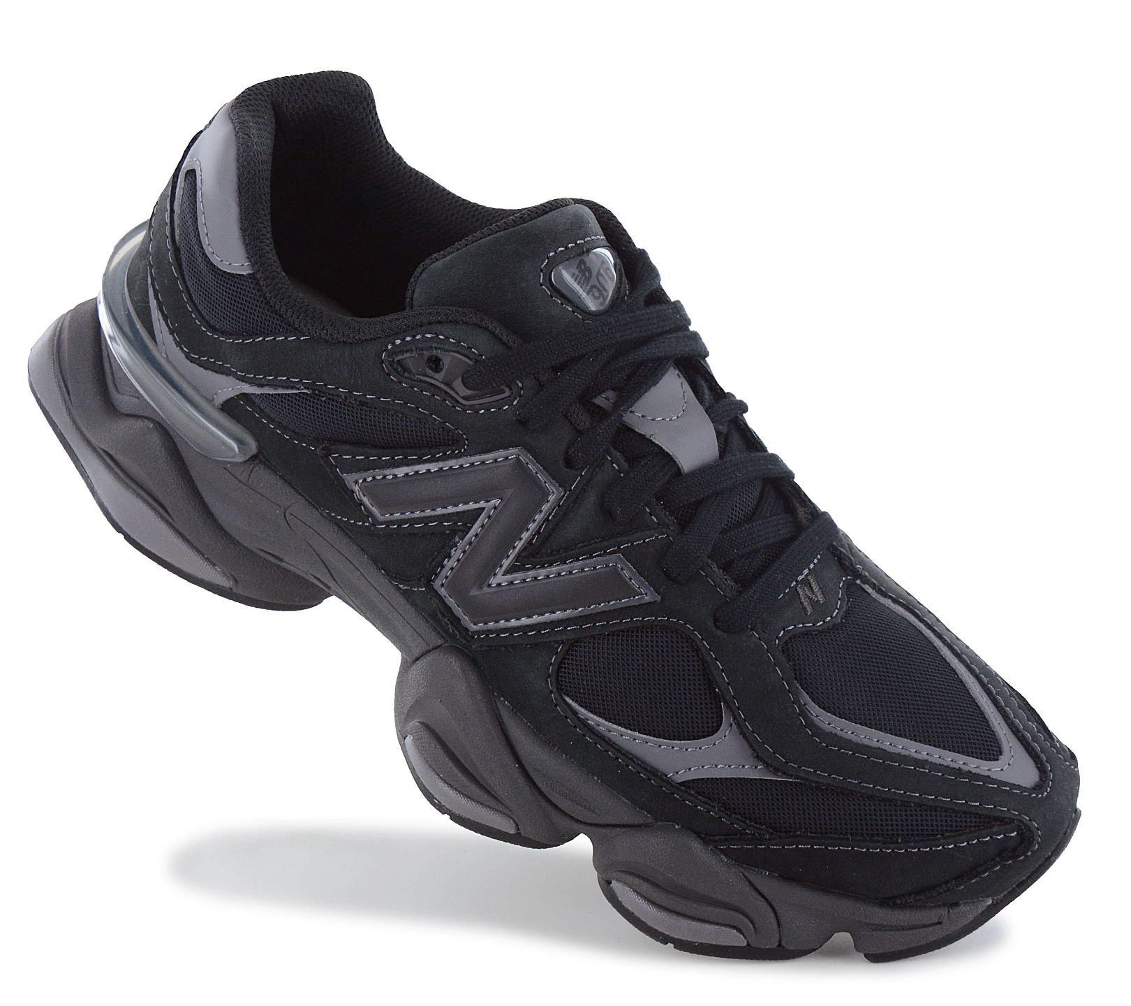 

New Balance 9060 - Men s Sneakers Shoes Black U906079E ORIGINAL EU 43 US 9.5 чёрный