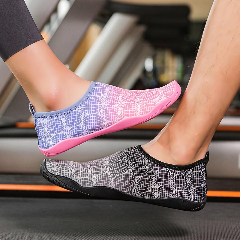 35-46 Men and Women's Gravity Gradient Porn Fit Through The Waiting Shoes Yoga Shoes Shao Beach Shoes Swimming Shoes