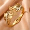 European and American Wide-faced Hollow Leaf Bracelet Niche High-end