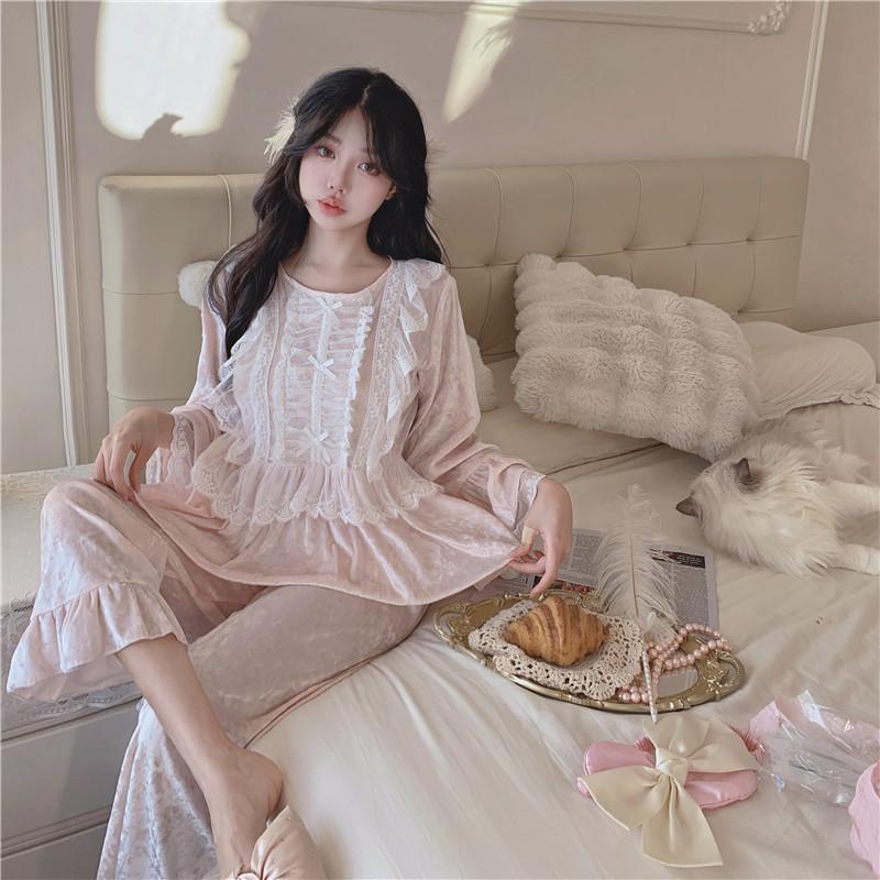 Sweet Princess Sleepwear Velvet Pajamas Women Autumn Winter Sleepwear Long Sleeve Casual Nightwear Pyjama Set Loose Home Clothes