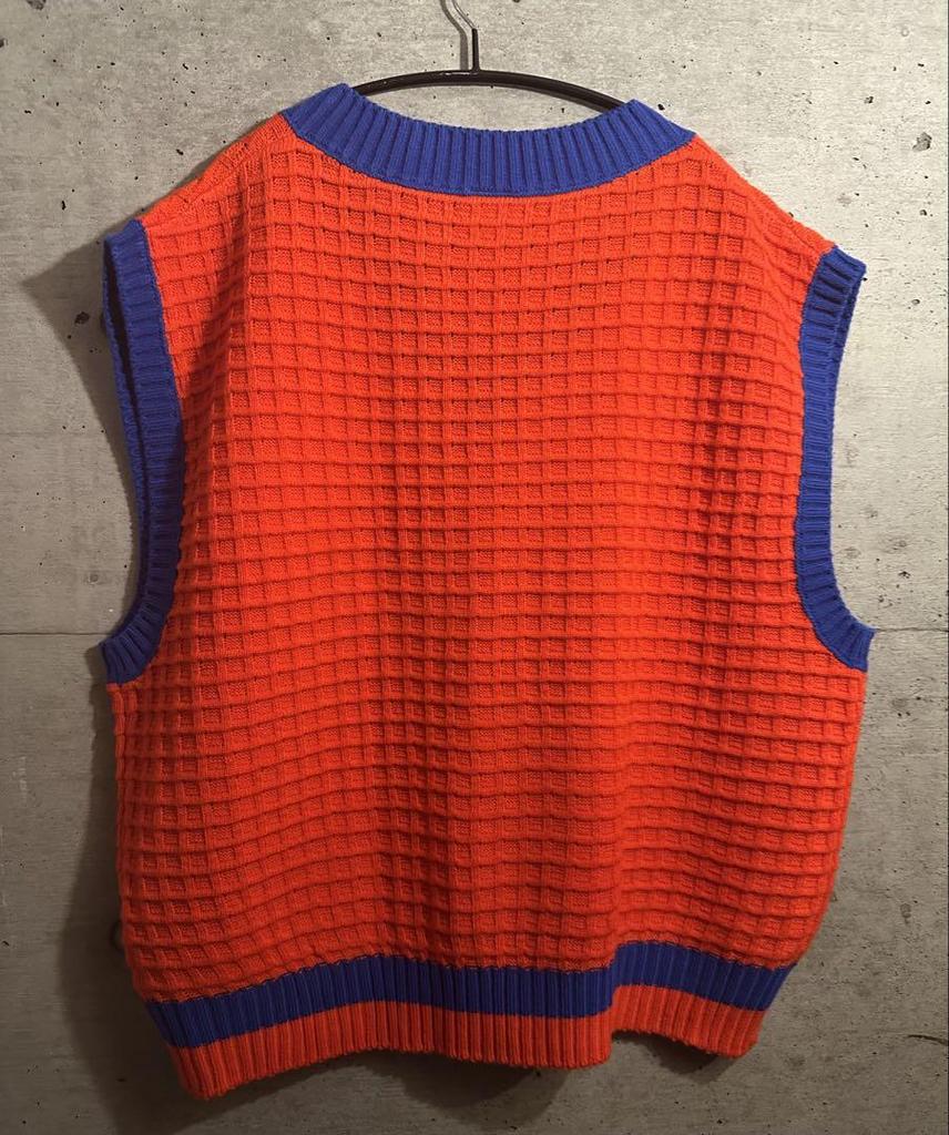 [USED] BTS JIN Wears Universal Studios Japan Mario Vest In Echo Style