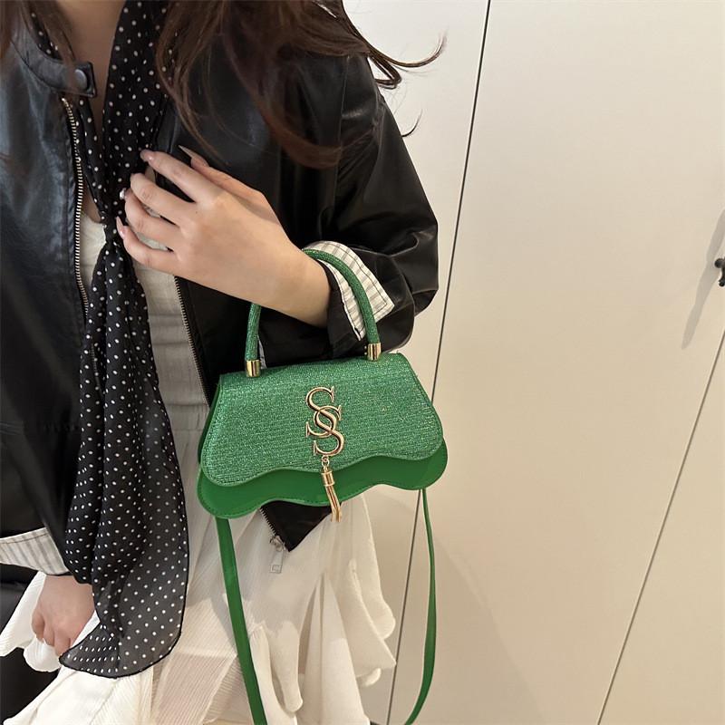Street Fashion Pu Material Crossbody Bag With Inner Phone Pocket For Women