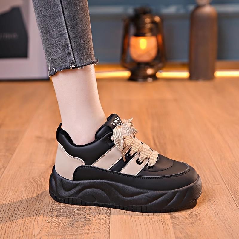 Thick-soled Black Dad Shoes Women's  Spring New Sports and Leisure Muffin Bread Shoes Versatile Heightening Board Shoes
