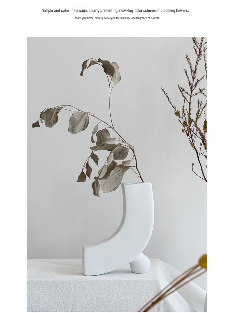Handmade European Dried Flower Arrangement in Irregular Ceramic Vase for Living Room Decor