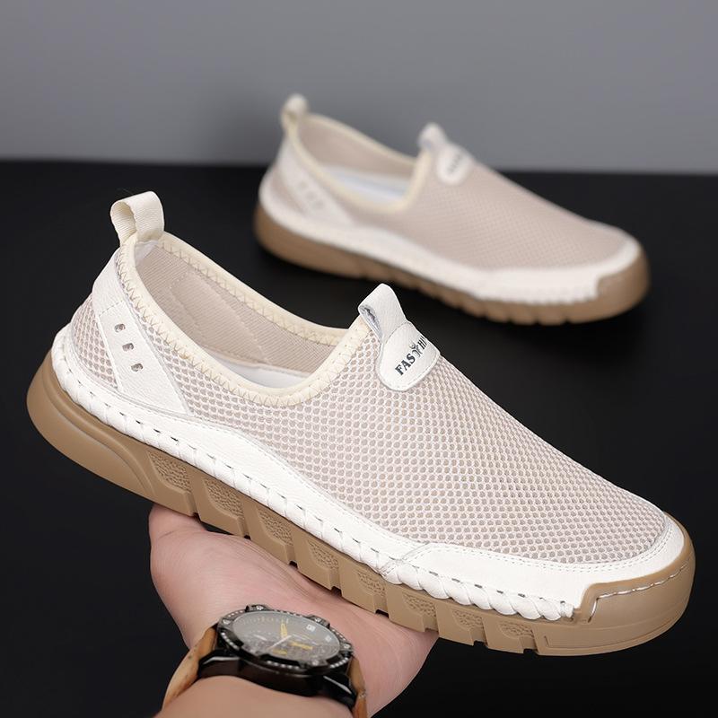 

Мужская обувь 2025 лето дышащие сандалии из полой сетки мужские туфли на одной педали легкие туфли с отверстиями 2025 38 белый