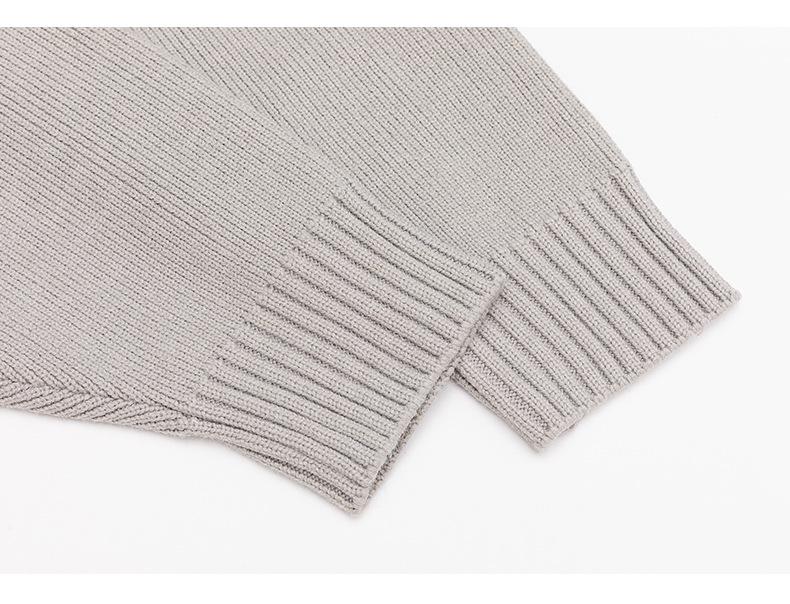 Men's Retro Japanese Design Round-Neck Button-Up Cardigan - Versatile Autumn/Winter Knitwear for Couples