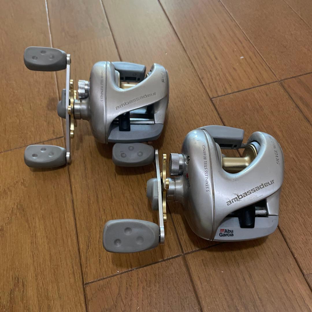 Used [Final price reduction] Silver Max 3000 bait reel set of 2