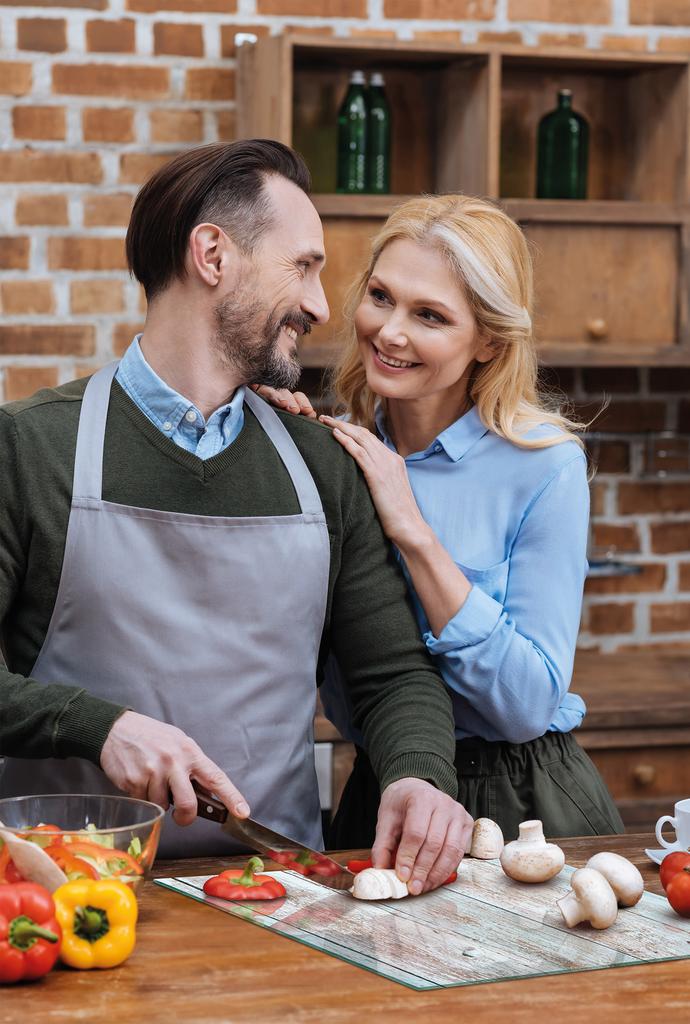 SZKLANA DESKA DO KROJENIA 45x52 DREWNO