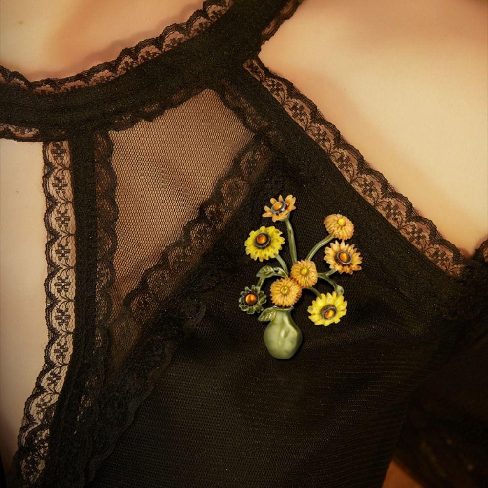 Vintage Blumen Brosche Gold Corsage Schmuck Kreativer Metall Pin Anzug