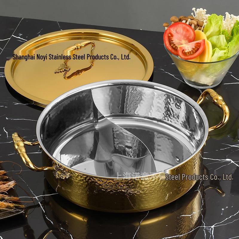 Golden Maple Leaf 304 Stainless Steel Hot Pot with Lid, Hammer Pattern, Three-Layer, Large Capacity, Universal Design, Clear Soup Divider.