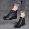 2025 new winter warm cotton boots soft leather rubber soft sole middle-aged women's boots velvet cotton shoes non-slip flat short boots