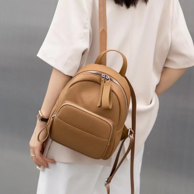 

Fashionable Women s Backpack Border Genuine Leather Bag First-layer Cowhide Schoolbag School Season 79712