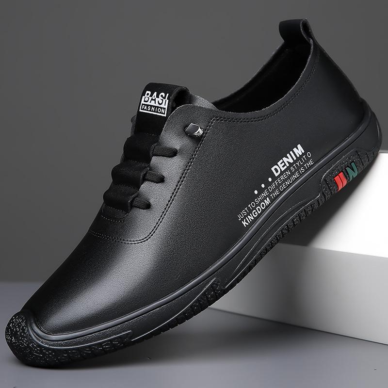 2025 new casual men's shoes breathable trend Doudou shoes lazy Doudou shoes soft sole white shoes 2025 direct sales
