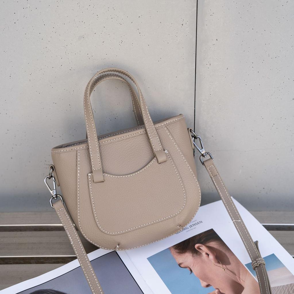 Cowhide Bag Crossbody Cross Shell Bag Popular Sweet Lady Shoulder Practical Portable Leather Bag Soft Leather Bag