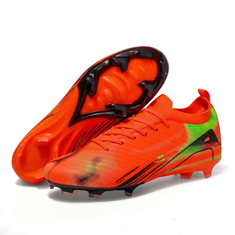 Amazon Xiyin seamless fly-woven football shoes low-top spikes artificial turf sports student men's training shoes