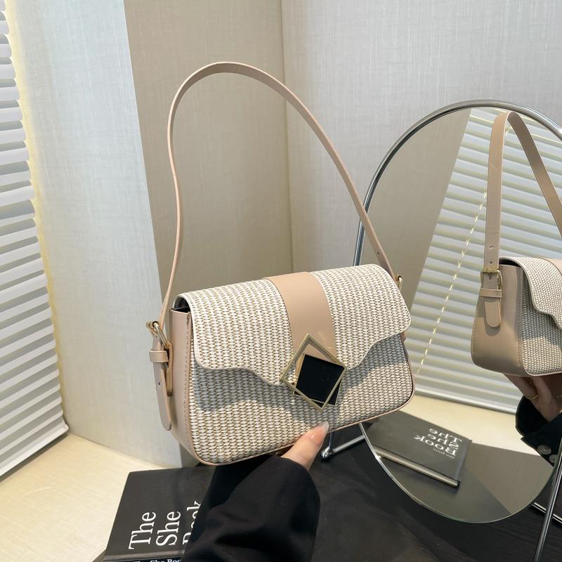 New trendy shoulder armpit bag simple and fashionable commuter small square bag beautiful casual messenger bag women