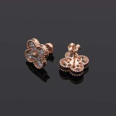 New Petal Temperament, Micro-inlaid Diamond-high-end Pure Needle Earrings for Women, Large Four-leaf Clover Earrings