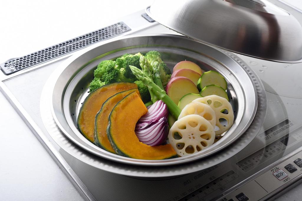 Ernest Stainless Steel Tabletop Pot, 26cm, Lightweight, Seamless, 2.5L Capacity, Gas/IH Compatible, Made In Tsubame-Sanjo, Japan (A-77892) - Extremely
