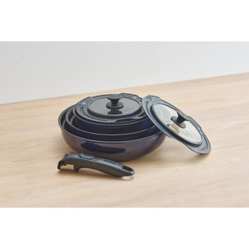 [Online Only] Thermos Durable Series 9-piece Frying Pan Set with Removable Handles EA Gas Fire Compatible Deep Blue Frying Pans and Pots Are Dishwashe