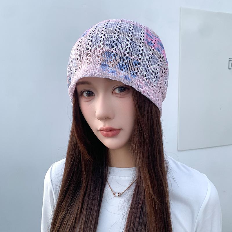 New Bohemian-style knitted hat for women, breathable and thin for spring and autumn, versatile hollow lace hat that makes the face look smaller