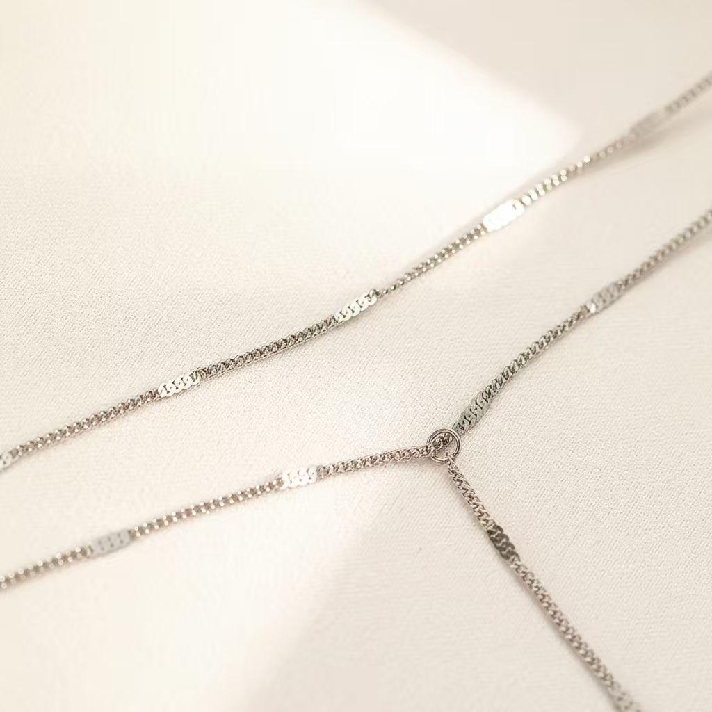 Stainless Steel Y-Shaped Tassel Necklace for Women - Double Layer Clavicle Chain with Fashionable and Elegant Design.