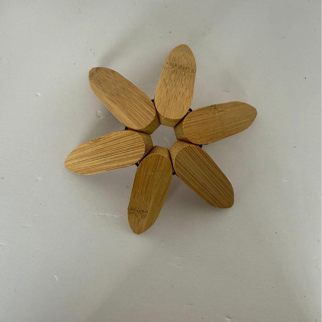 Walnut Color Bamboo Placemat Anti-Scald Insulated Pad for Dining Table - Heat-Resistant Coaster Ornament