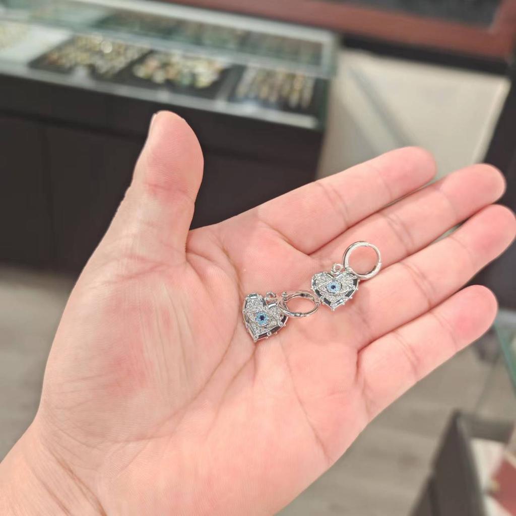 Titanium Steel Devil'S Eye Love Necklace Women'S Wind Personality Versatile Zircon Pendant Accessories