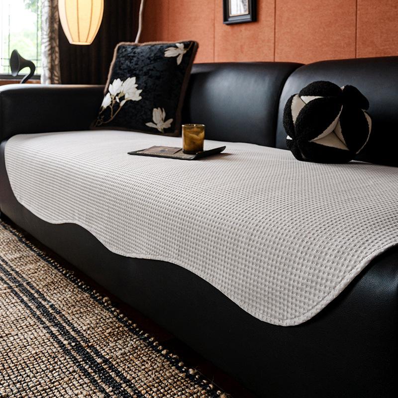 Special-shaped sofa cover pad for summer 2025 new high-end light luxury anti-cat scratch sofa mat