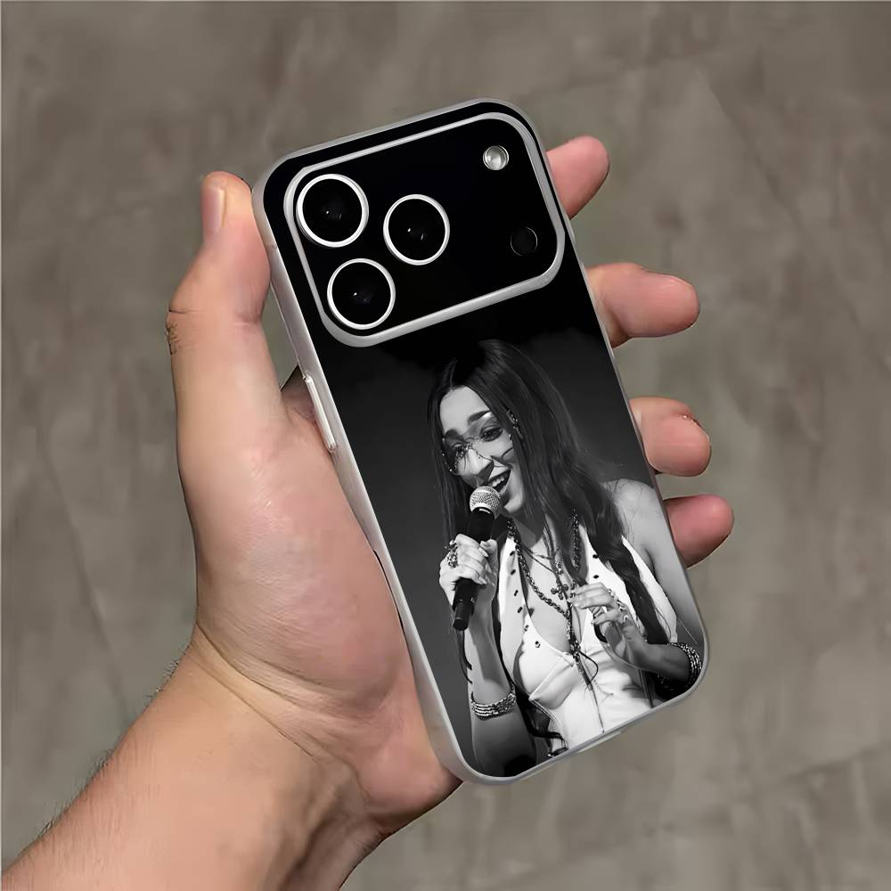 Singer D-De La R-Rose Hot For iPhone 17,16,15,14,13,12,Pro,Max,Plus,Mini Magnetic Wireless Charging Transparent White Phone Case