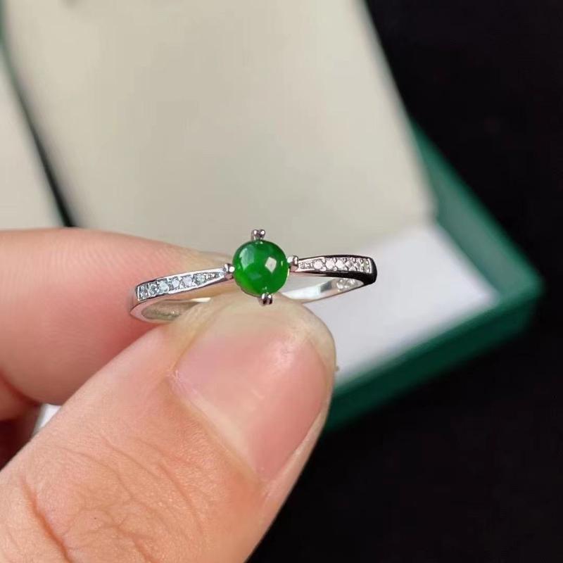 Neu Eingesetzt Natur An Jade Grüne Perle Ringe Für Frauen Klassischer Stil Party Exquisiter Schmuck Öffnung Verstellbar