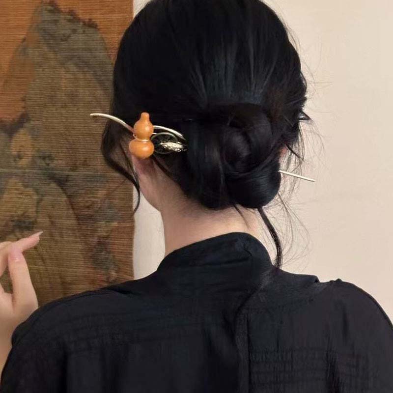

Chinese Style Hulu Hair Stick for Women Girls Vintage Snake Shape Long Tassel Hair Clip Fashion Hanfu Clothing Hair Accessories
