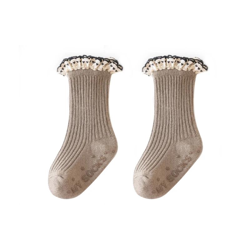 Herbst Baby Mädchen Socken Gekämmte Baumwolle Herz Spitze Prinzessin Socke Neugeborenen Anti-Rutsch Boden Socken Kleinkind Infant Zubehör 0-3Y