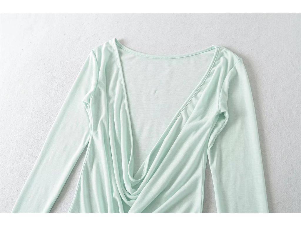 Halter Neck Chest-Pad Vest Top with Long-Sleeve Flowing Collar Cover-Up - Women's Two-Piece Hot Girl Set